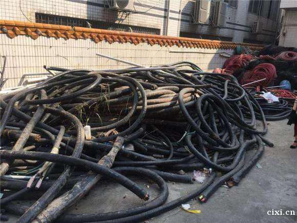 新铺镇大量废铁回收各种报废电线电缆工厂废设备回收机械回收